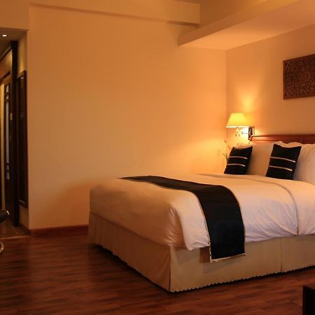 Eastern Palace Hotel Mandalay Exterior foto